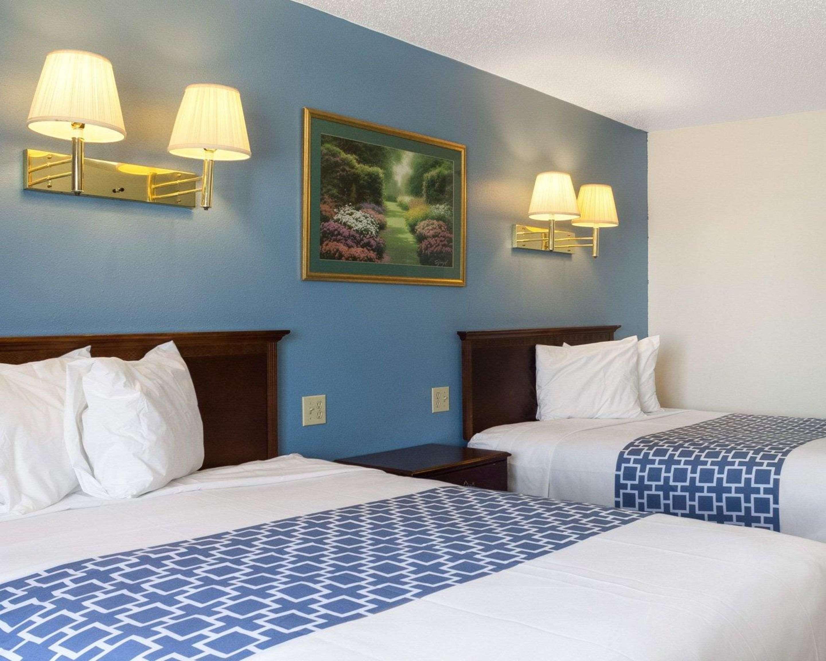 Rodeway Inn West Fargo Eksteriør billede