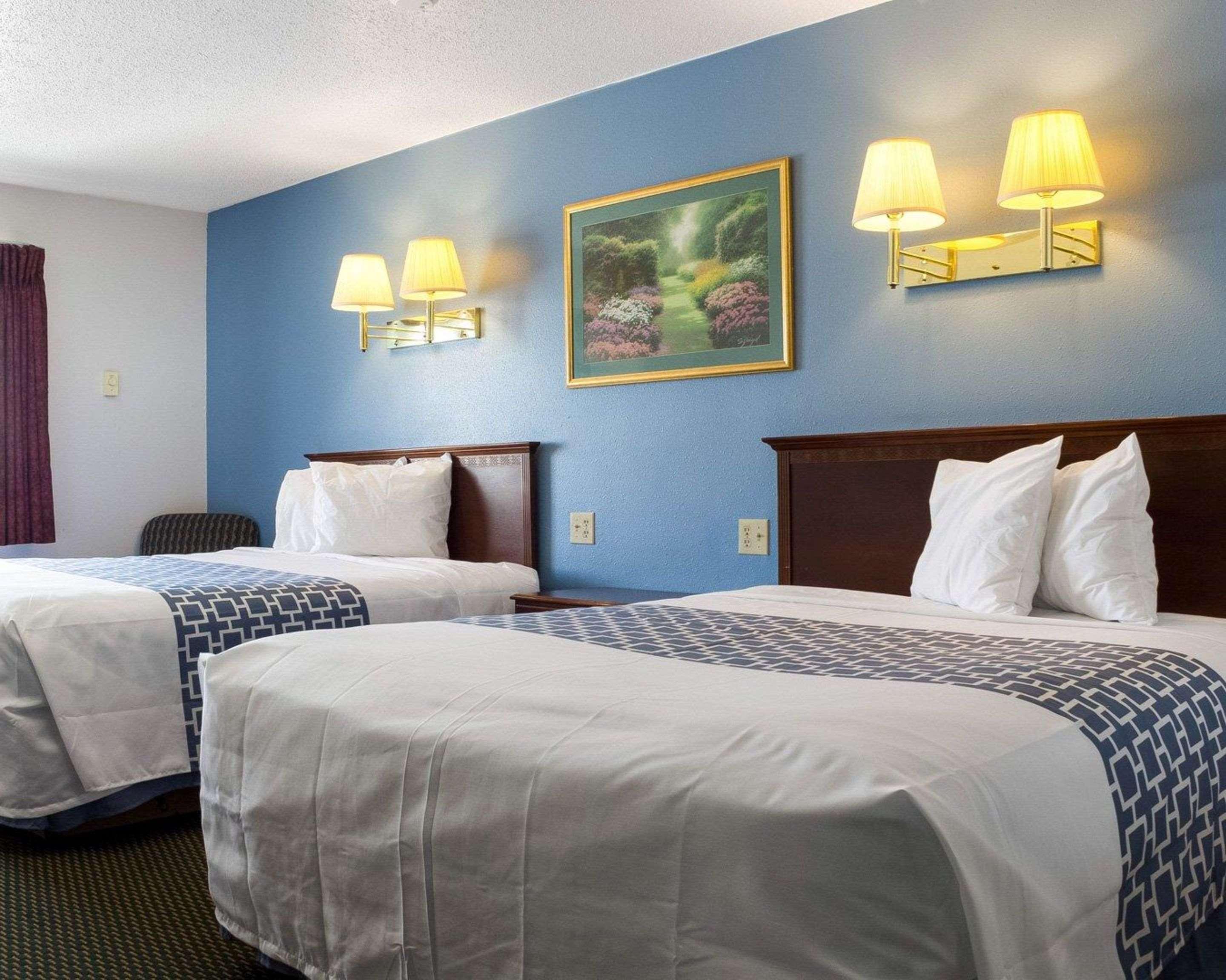 Rodeway Inn West Fargo Eksteriør billede