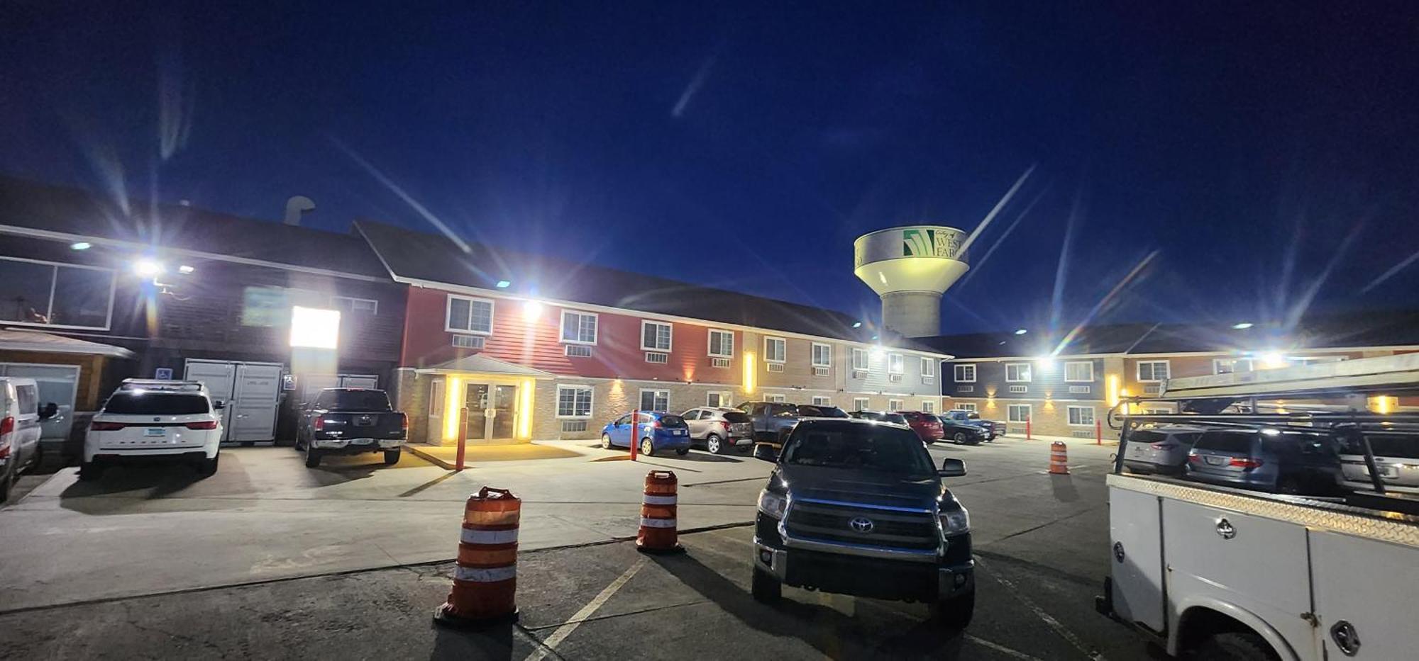 Rodeway Inn West Fargo Eksteriør billede