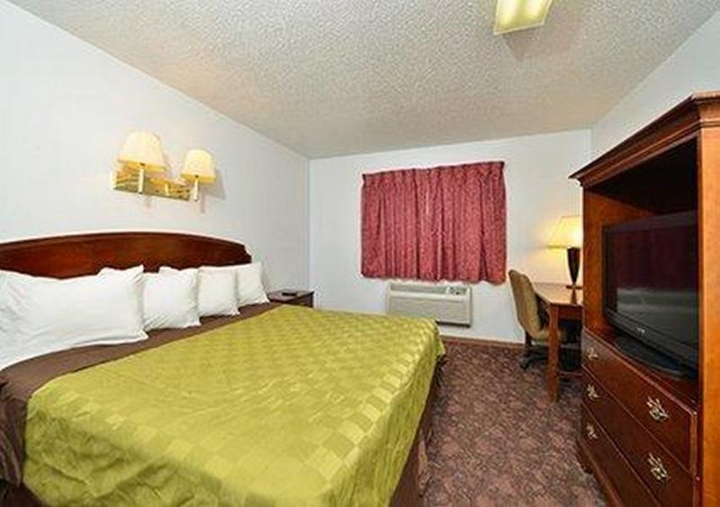 Rodeway Inn West Fargo Eksteriør billede