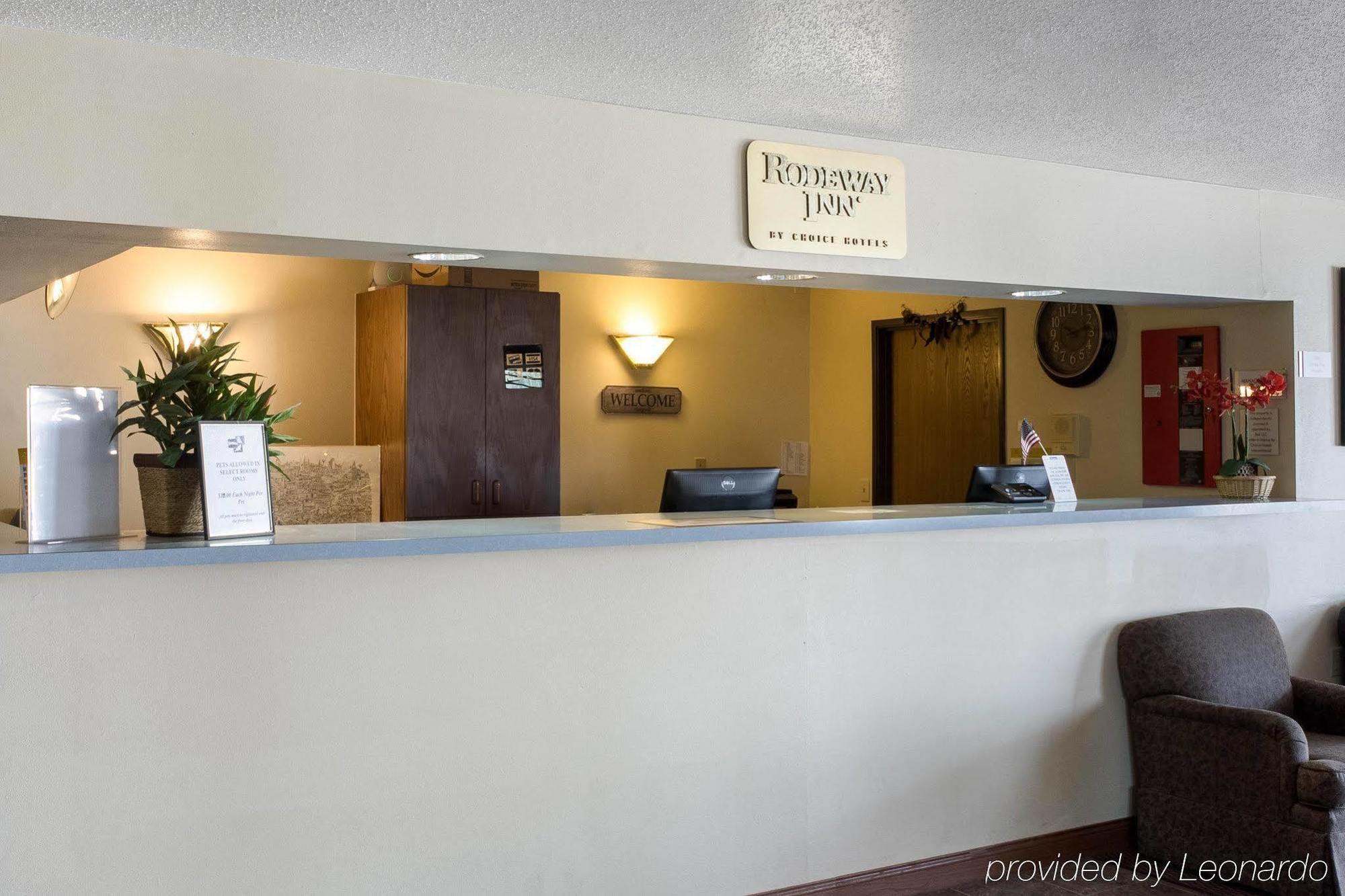 Rodeway Inn West Fargo Eksteriør billede