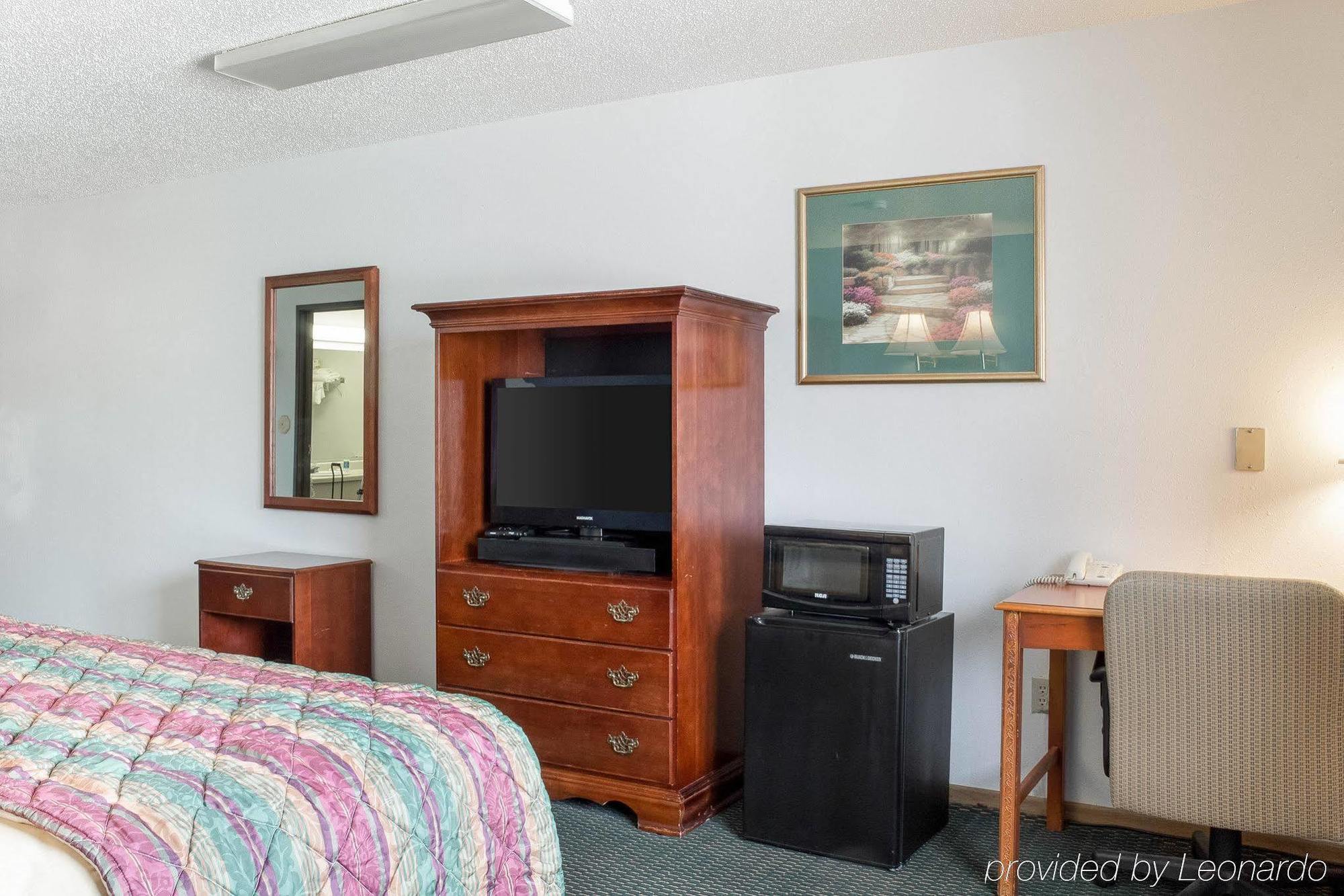 Rodeway Inn West Fargo Eksteriør billede